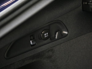 2017GLC 200 4MATIC ISUV g