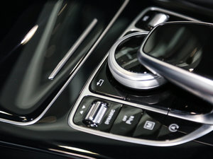 2017GLC 200 4MATIC ISUV п؅^