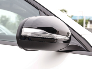 2017GLC 200 4MATIC ISUV ^