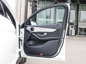 2017GLC 200 4MATIC ISUV g