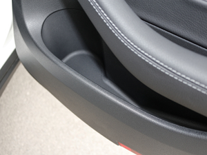 2017GLC 200 4MATIC ISUV g