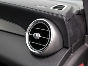 2017GLC 200 4MATIC ISUV g