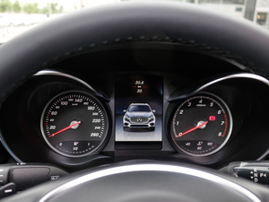 2017GLC 200 4MATIC ISUV x