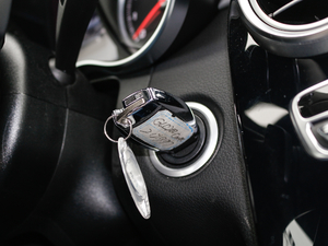 2017GLC 200 4MATIC ISUV п؅^