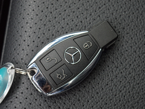 2017GLC 200 4MATIC ISUV ܇耳