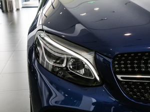 2017GLC 260 4MATIC ISUV ^