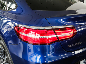 2017GLC 260 4MATIC ISUV ^