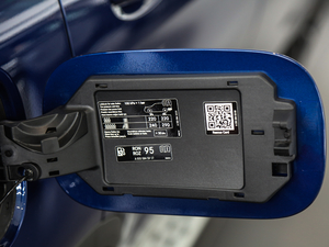 2017GLC 260 4MATIC ISUV ^