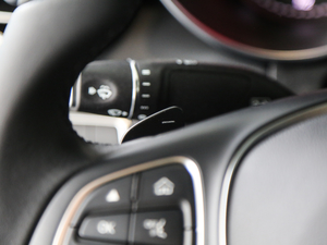 2017GLC 260 4MATIC ISUV п؅^