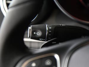 2017GLC 260 4MATIC ISUV п؅^