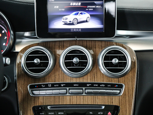 2017GLC 260 4MATIC ISUV {L