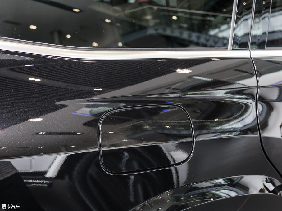 2017��YGLS GLS 400 4MATIC ���A��