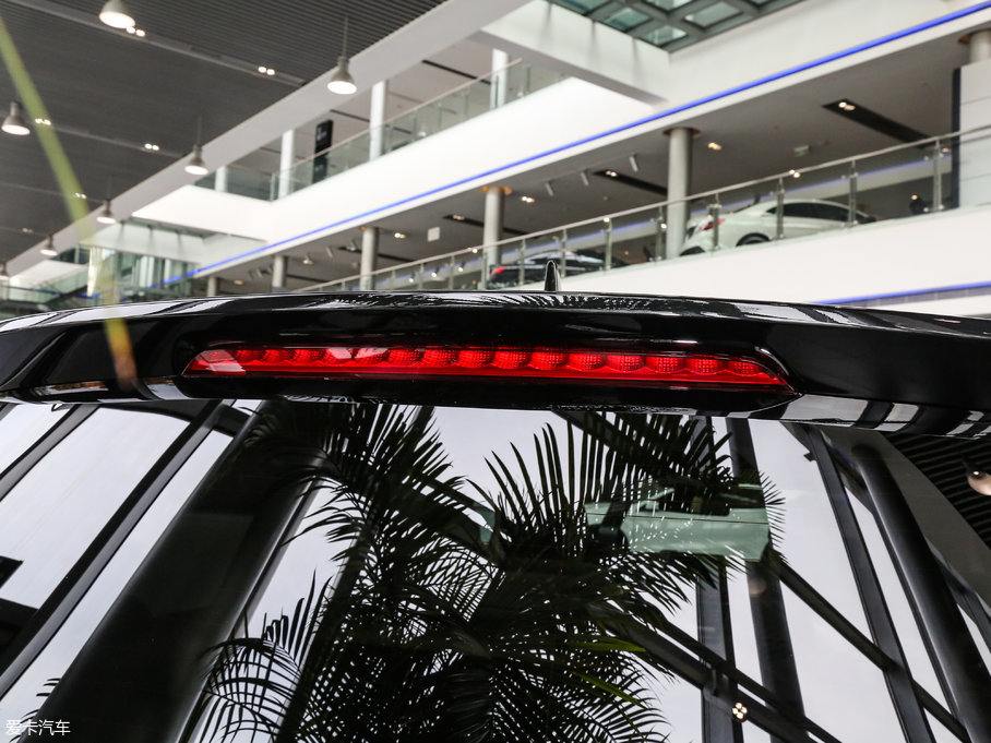 2017��YGLS GLS 400 4MATIC ���A��