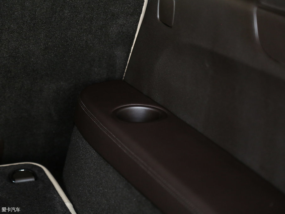 2017YGLS GLS 400 4MATIC A