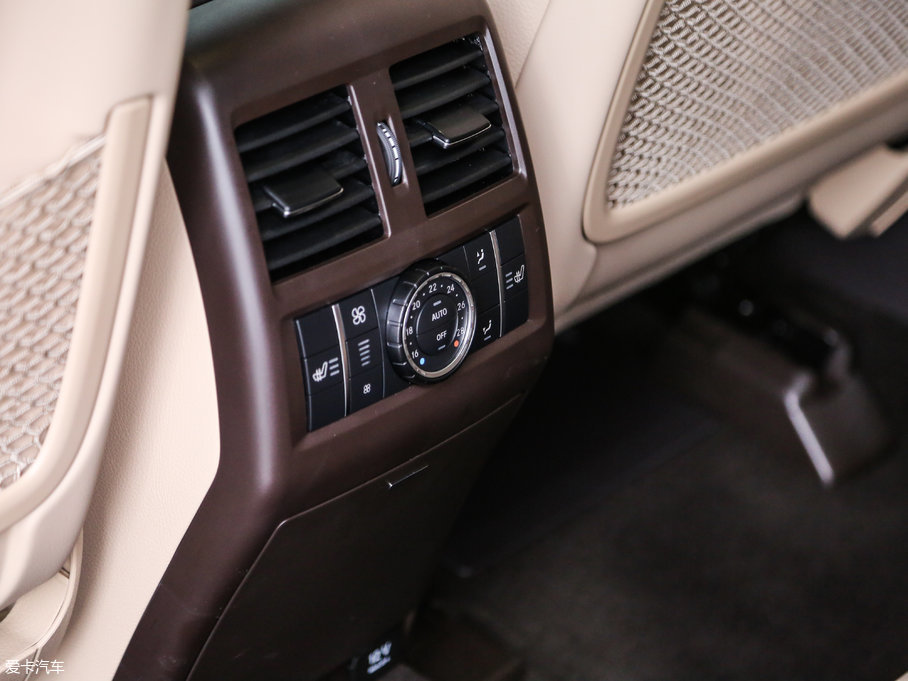 2017��YGLS GLS 400 4MATIC ���A��