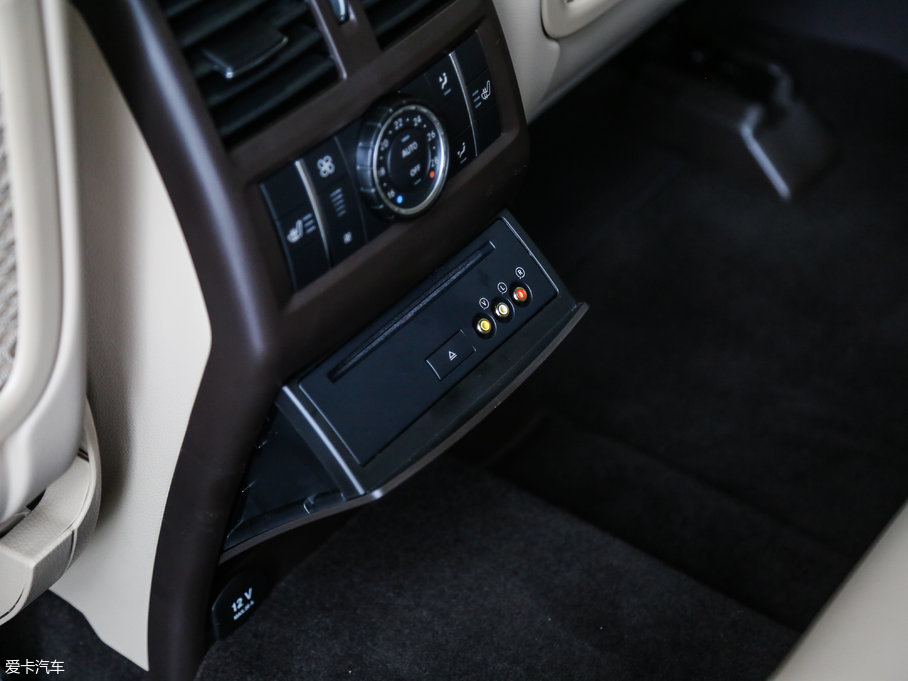 2017��YGLS GLS 400 4MATIC ���A��