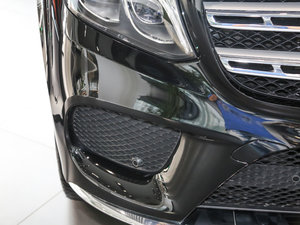 2017GLS 500 4MATIC ^