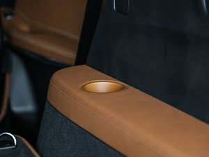 2017GLS 500 4MATIC g