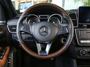 2017GLS 500 4MATIC P