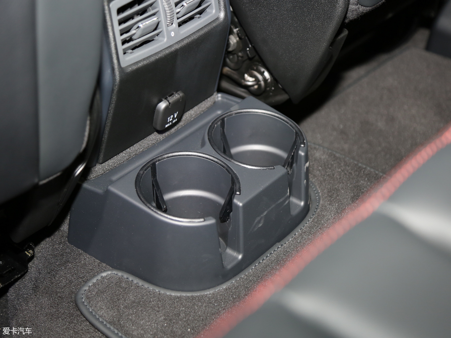 2017YG G 500 Designo ĵذ