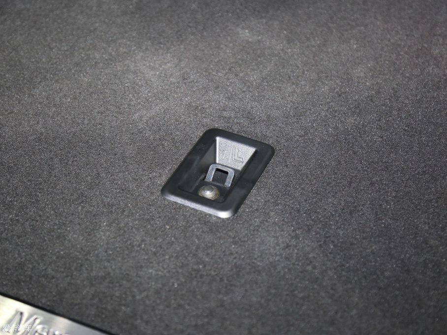 2017YG G 500 Designo ĵذ