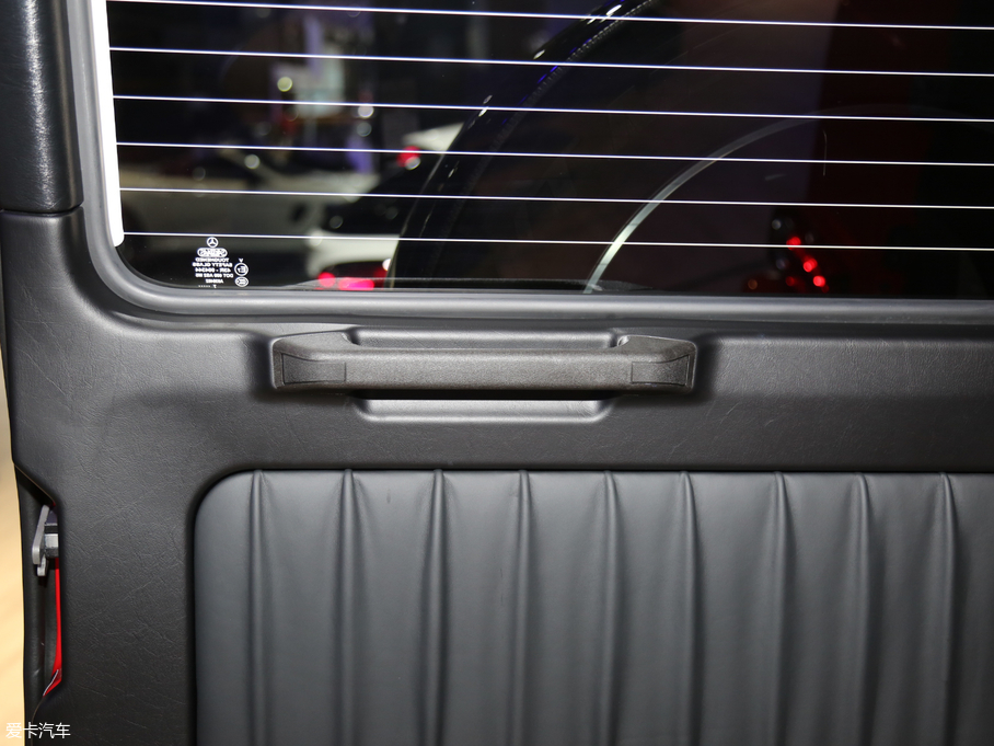 2017YG G 500 Designo ĵذ