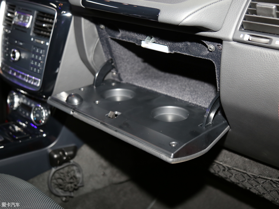 2017YG G 500 Designo ĵذ