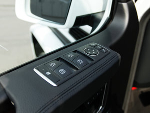 2017G 350d {܇ƅ^(q)	