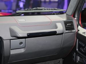 2017G 500 Designo ĵذ g