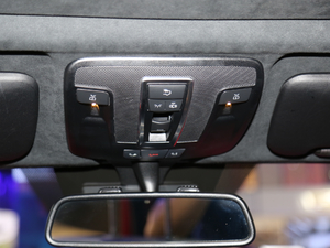 2017G 500 Designo ĵذ g