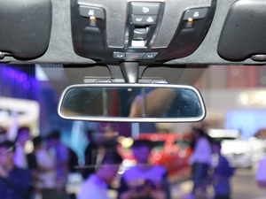 2017G 500 Designo ĵذ g