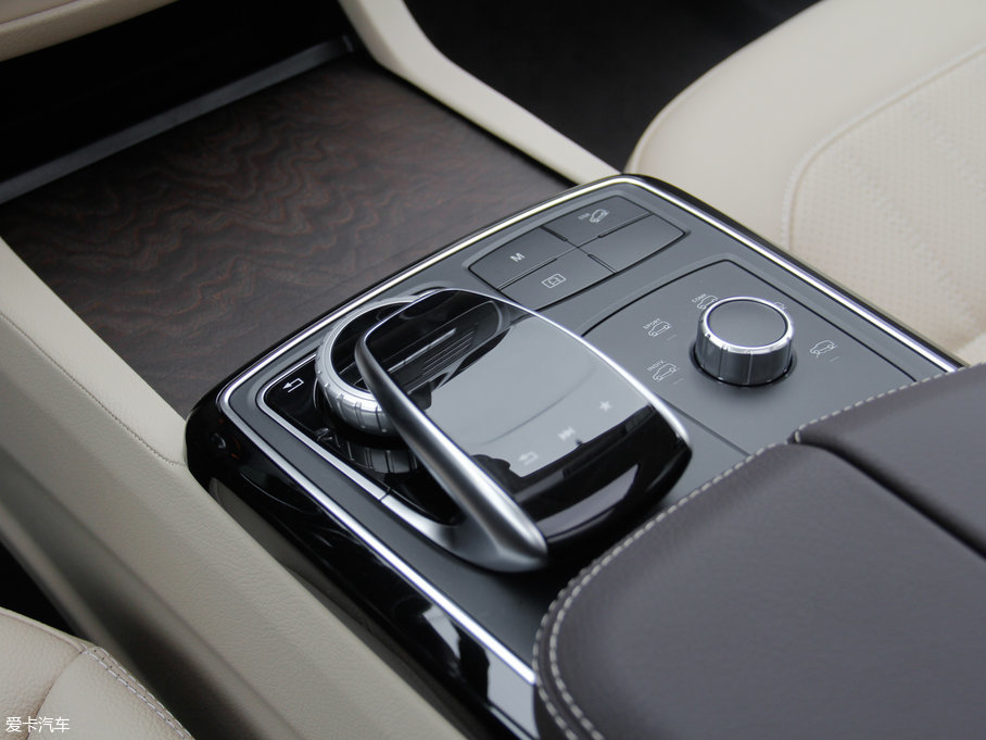 2017YGLE GLE 320 4MATIC A