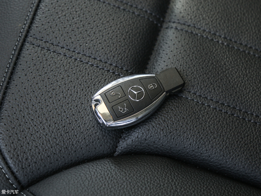 2017YGLE GLE 400 4MATIC