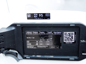 2017GLE 320 4MATIC Ӹ ^