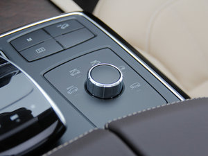 2017GLE 320 4MATIC A п؅^