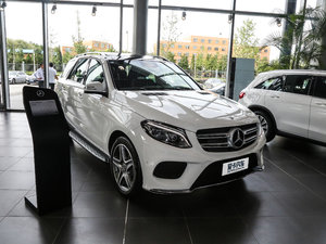 2017GLE 400 4MATIC w^