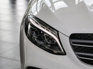 2017GLE 400 4MATIC ^