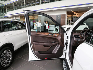 2017GLE 400 4MATIC ǰTg