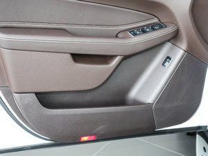 2017GLE 400 4MATIC ǰTg