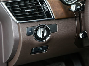 2017GLE 400 4MATIC п؅^