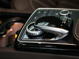 2017GLE 400 4MATIC п؅^