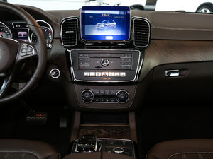 2017GLE 400 4MATIC п_