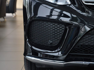 2017GLE 400 4MATIC ^