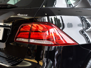 2017GLE 400 4MATIC ^