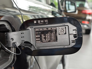 2017GLE 400 4MATIC ^