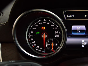 2017GLE 400 4MATIC п؅^