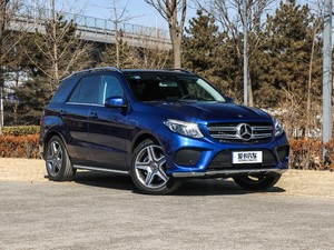 2017GLE 400 4MATIC w^