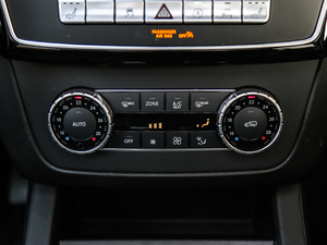 2017GLE 400 4MATIC {{