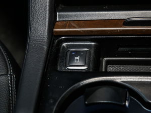 2017GLE 400 4MATIC п؅^