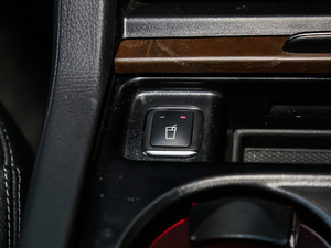 2017GLE 400 4MATIC п؅^